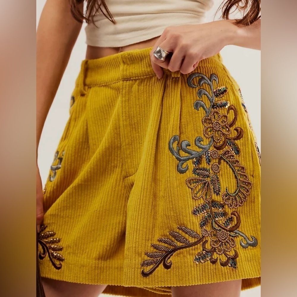 Free People Bali Rhapsody Embellished Corduroy Shorts Size 12